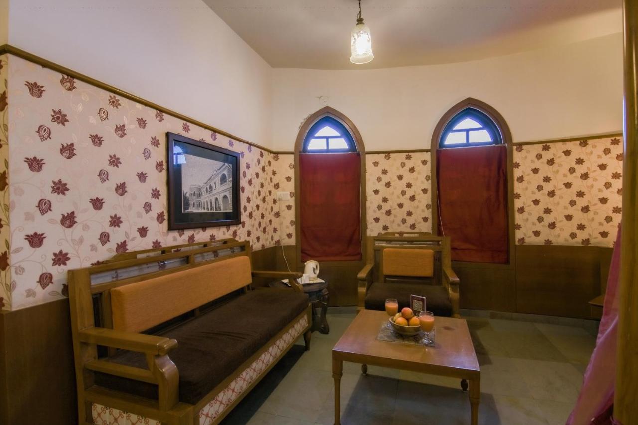 Heritage Khirasara Palace Rajkot Exterior photo