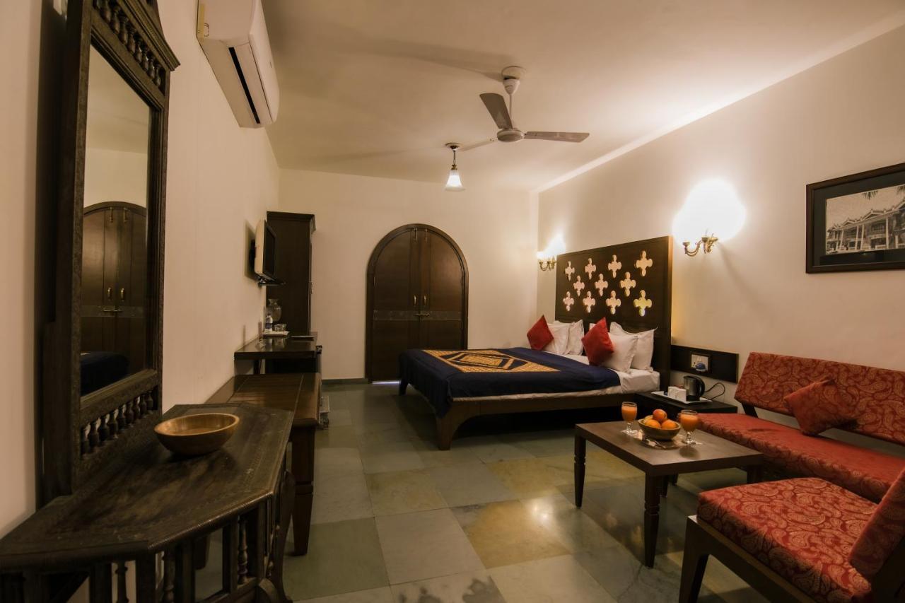 Heritage Khirasara Palace Rajkot Exterior photo